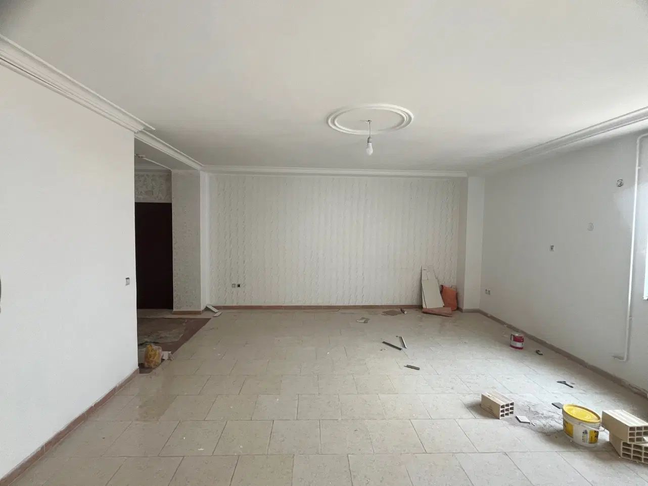 فروش آپارتمان۹۵متری/معلم/پارکینگ اختصاصی/آسانسور|فروش آپارتمان|رشت, معلم|دیوار