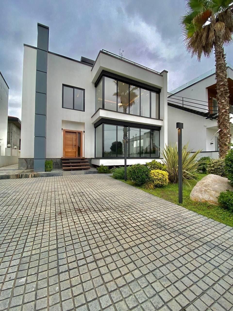 فروش خانه ویلایی مدرن 330 متری نوساز و کلید نخورده|فروش خانه و ویلا|رویان, |دیوار