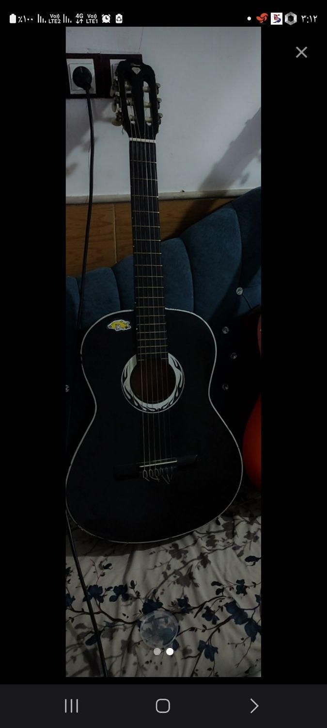 گیتار|گیتار، بیس، امپلیفایر|ساوه, |دیوار