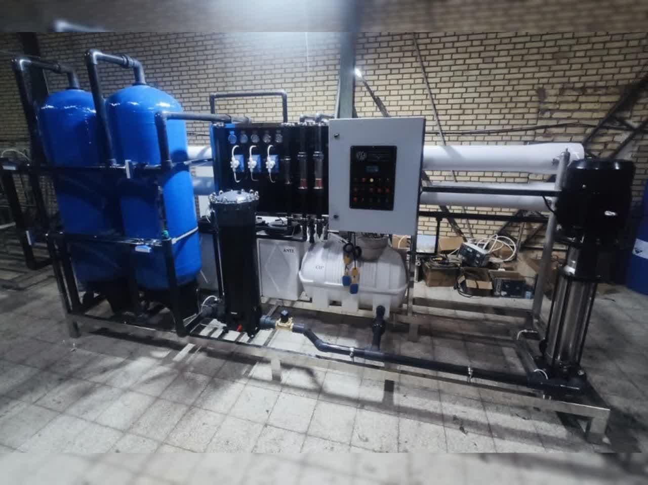 kod09آبشیرین کن/صنعتی/تولیدی تصفیه/آب|ماشینآلات صنعتی|زابل, |دیوار