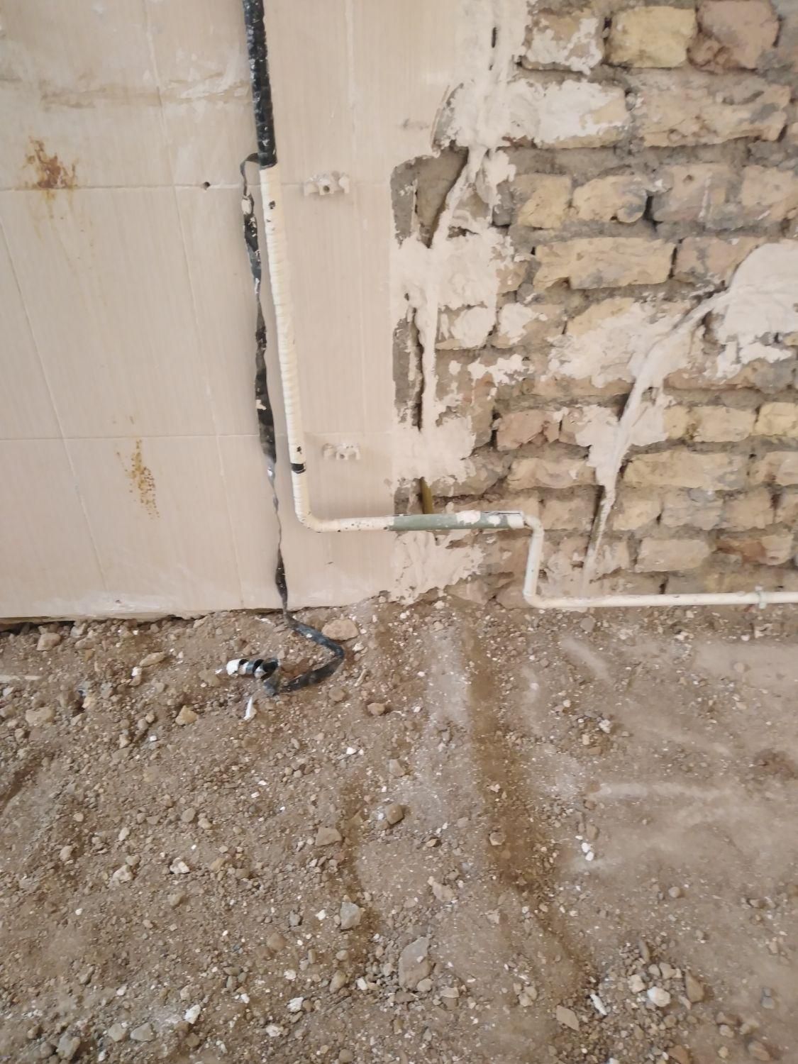 لوله کشی گاز روکار توکار، خرده کاری، انشعاب|خدمات پیشه و مهارت|ساوه, |دیوار