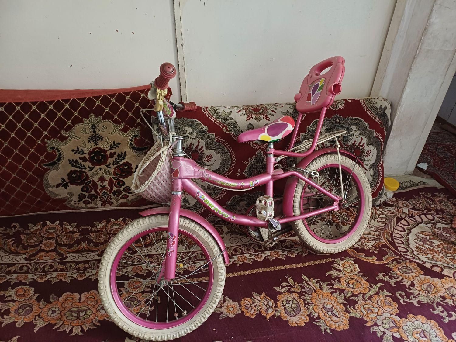 دوچرخه ی دخترانه واسکوتر|دوچرخه، اسکیت، اسکوتر|گلستان (تهران), |دیوار