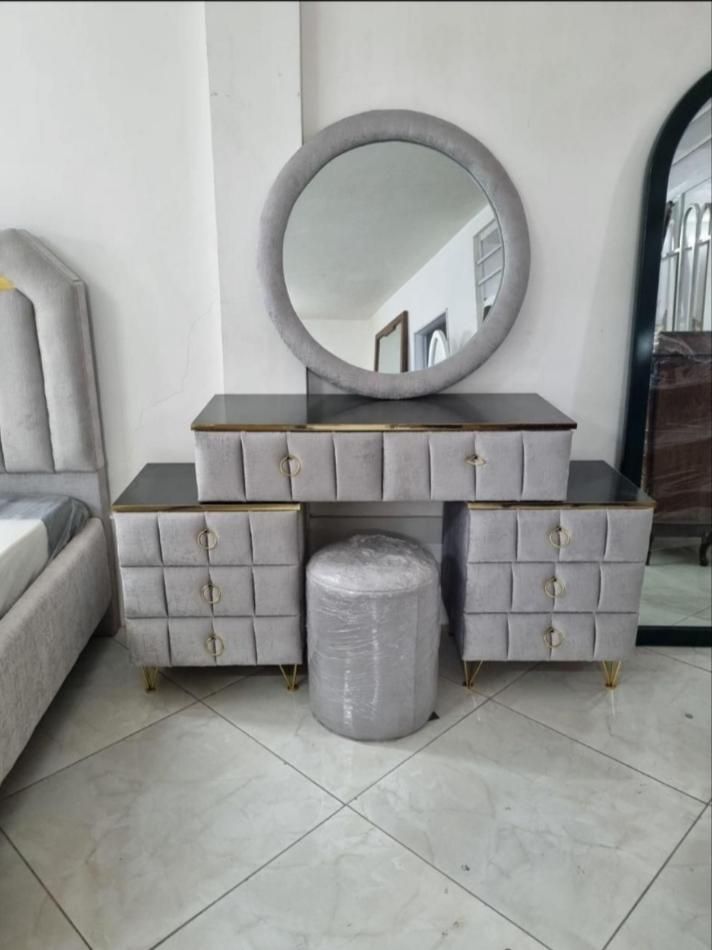 سرویس دو نفره چستر کویین|تخت و سرویس خواب|خمینیشهر, |دیوار