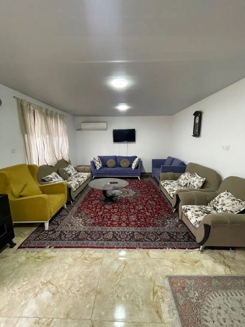 خونه ویلایی شهری/بازسازی شده/حیاط بزرگ و دلباز|فروش خانه و ویلا|لاهیجان, قیام|دیوار