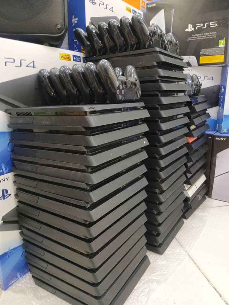 واردات مستقیم ps4 تک فروشی و عمده|کنسول، بازی ویدئویی و آنلاین|مشهد, سراب|دیوار
