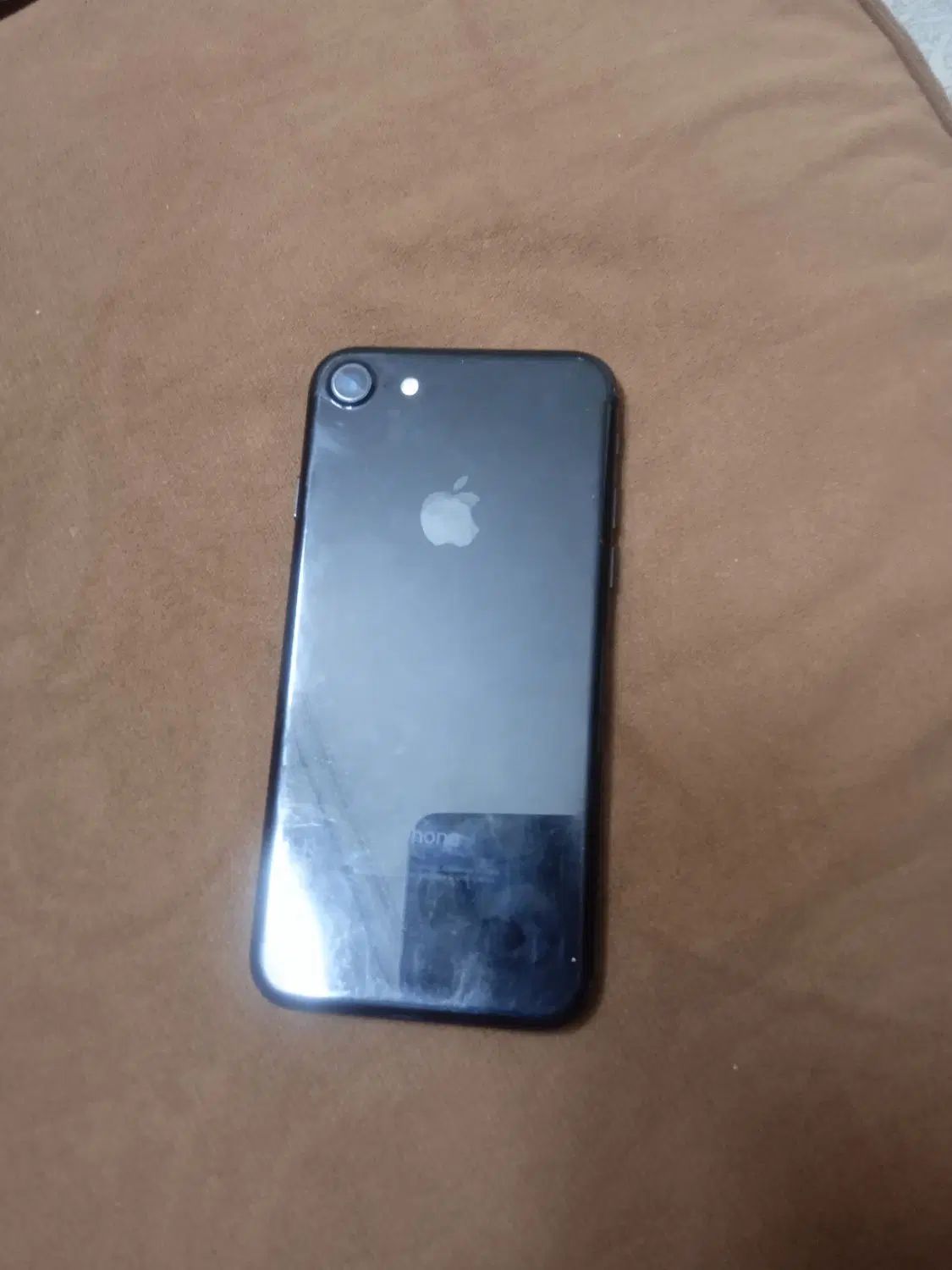 اپل iPhone 7 Plus با حافظهٔ ۱۲۸ گیگابایت|موبایل|تهران, تهرانپارس شرقی|دیوار