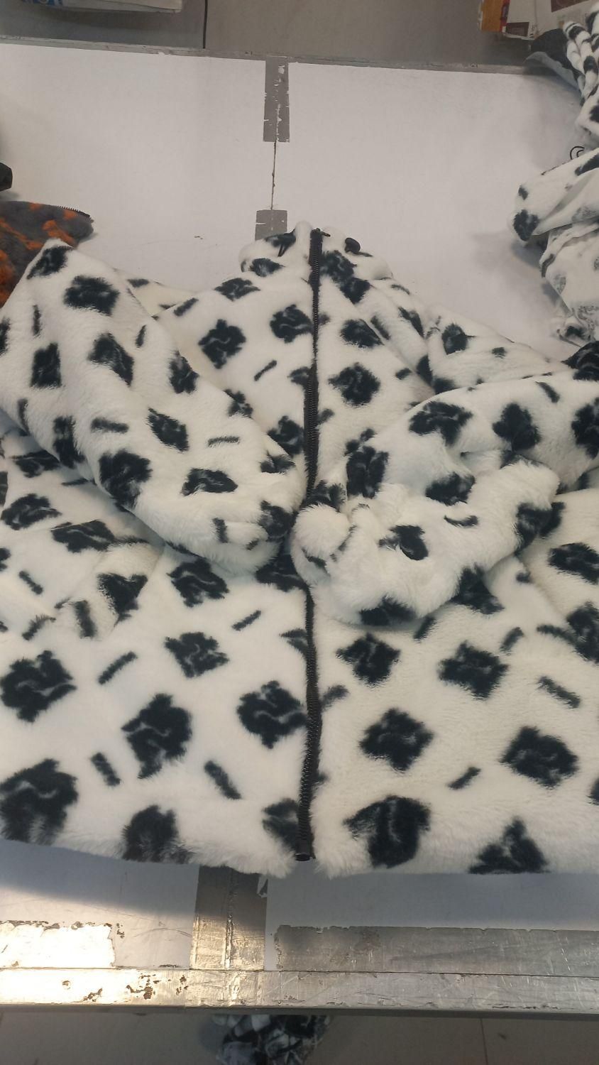 خیاط وسط کار بیرونبر|استخدام صنعتی، فنی، مهندسی|هشتگرد, فاز ۲ مهستان|دیوار