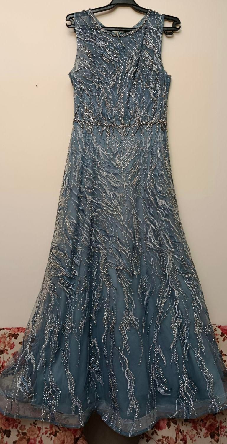 لباس مجلسی|لباس|تهران, باغ فیض|دیوار