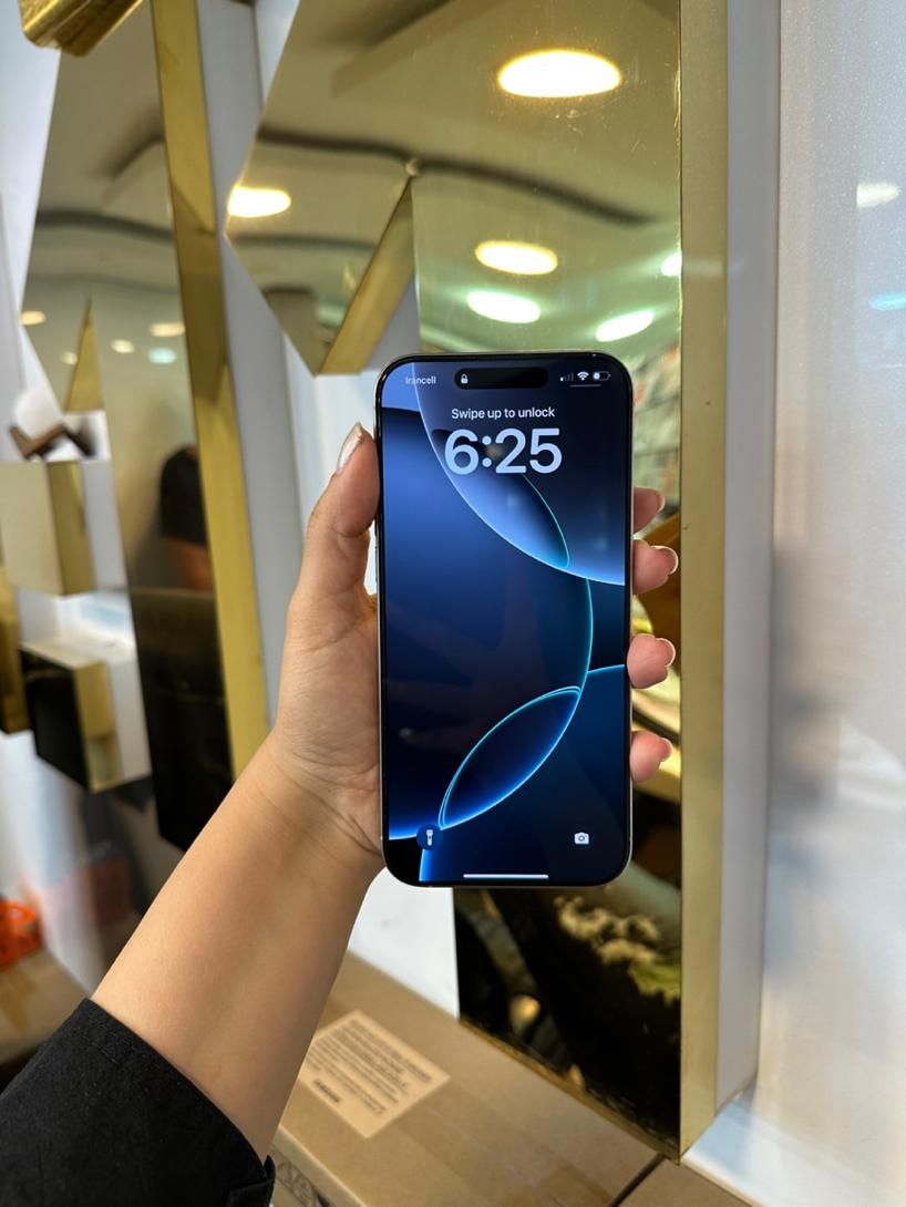 اپل iPhone 16 Pro Max با حافظهٔ ۲۵۶ گیگابایت|موبایل|شیراز, زند|دیوار