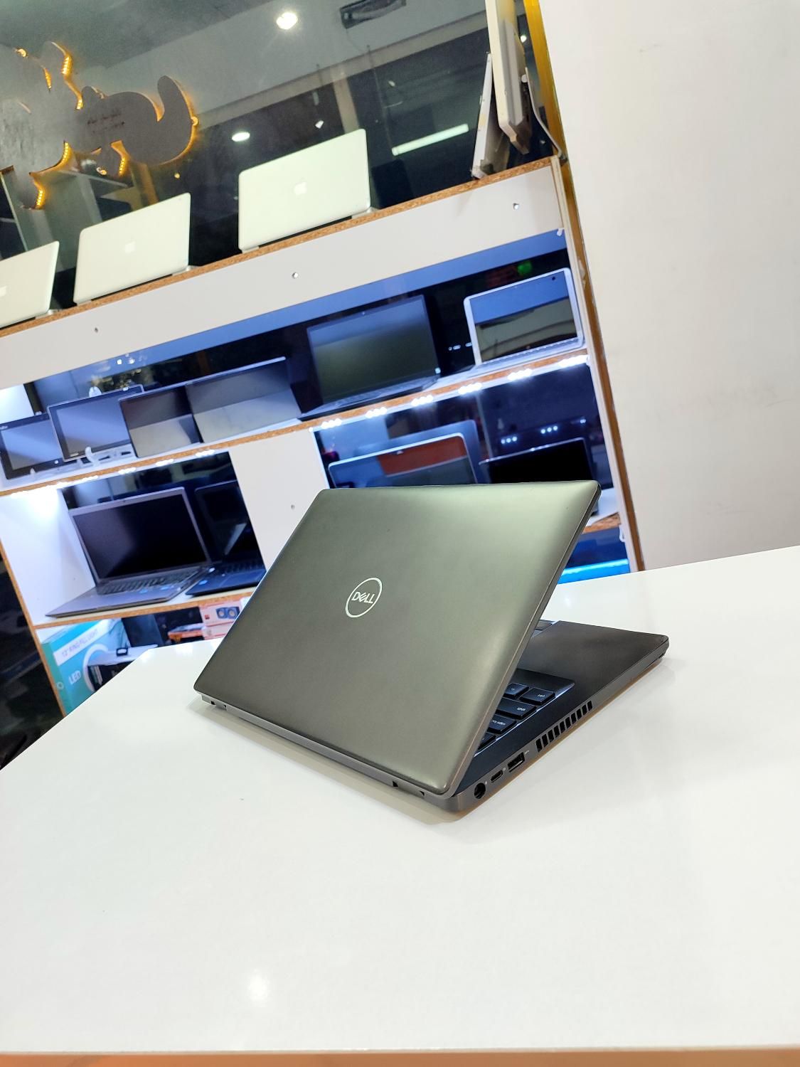 لپ تاپ دل core i5 نسل هشتم رم  16 فول اچ دی|رایانه همراه|نیشابور, شهرک قدس|دیوار