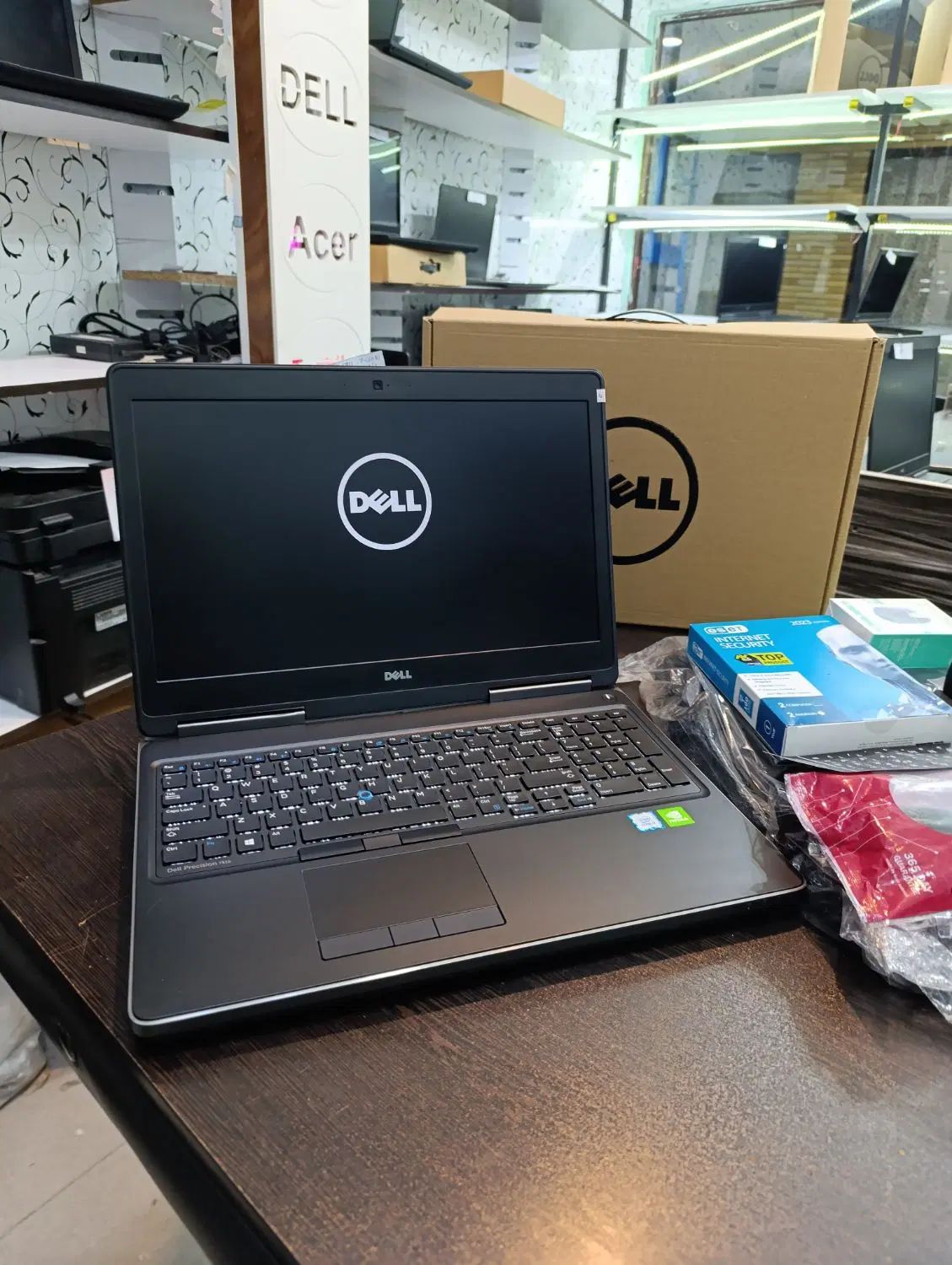 لپتاپdellگیمینگ 512ssd+یکترا.رم32.گرافیک8|رایانه همراه|شهرکرد, |دیوار