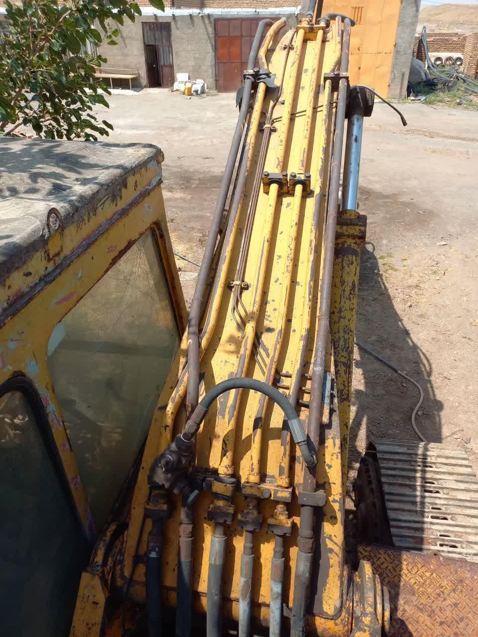 کوماتسو۲۲۰ خط۲|خودرو سنگین|مشهد, امام خمینی|دیوار