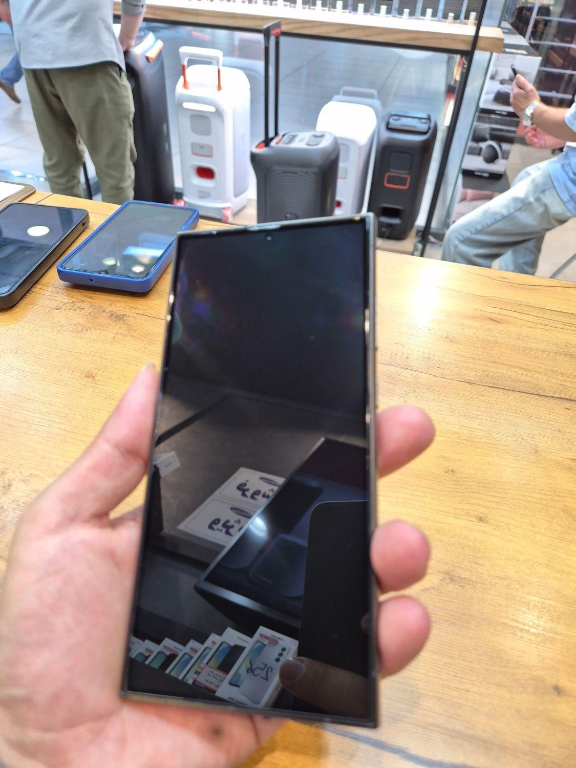 سامسونگ Galaxy S24 Ultra با حافظهٔ ۲۵۶ گیگابایت|موبایل|تهران, فردوسی|دیوار