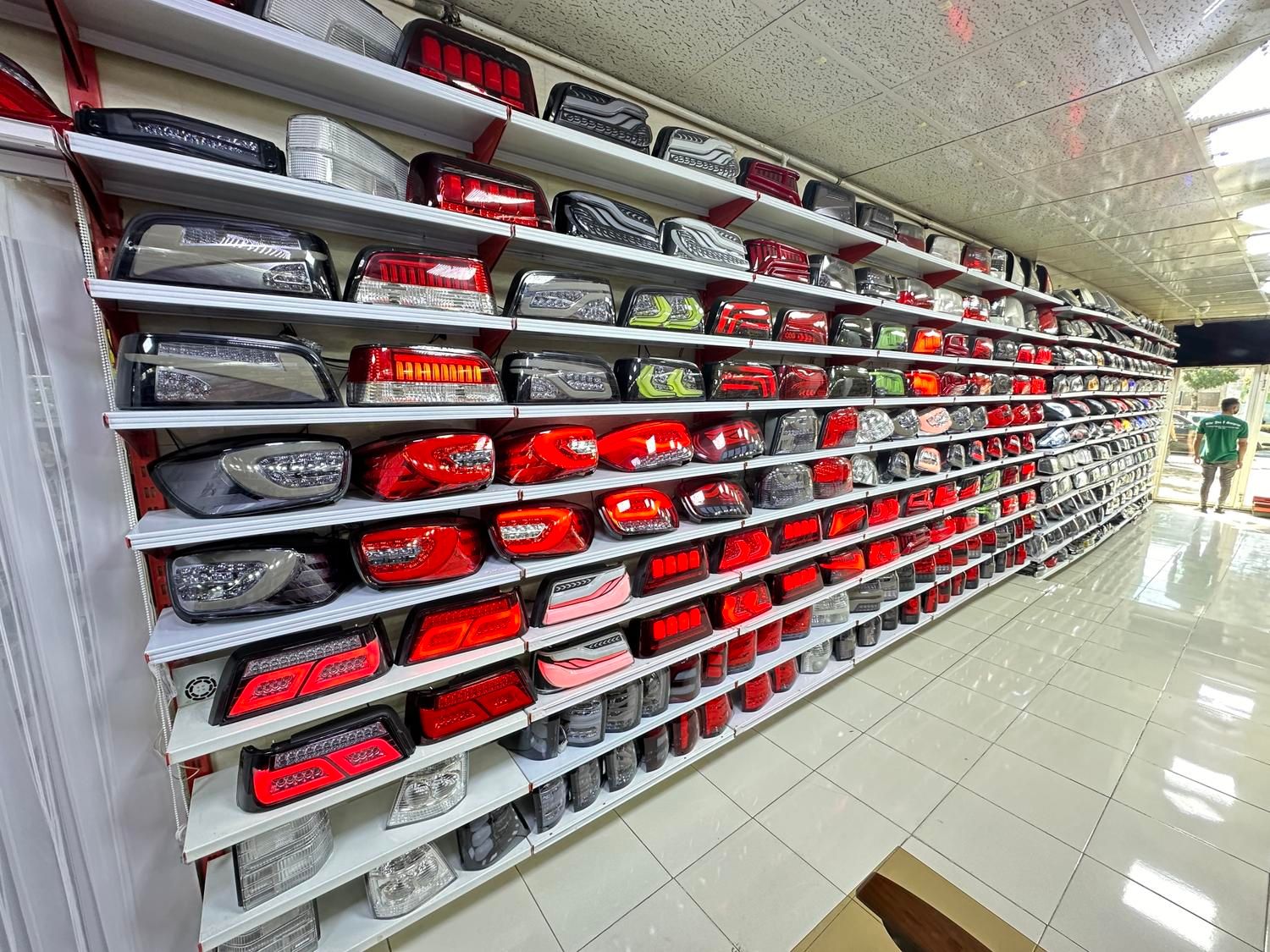 چراغ اسپرت اتولوکس پوریا نمایندگی|قطعات یدکی و لوازم جانبی|سنندج, |دیوار