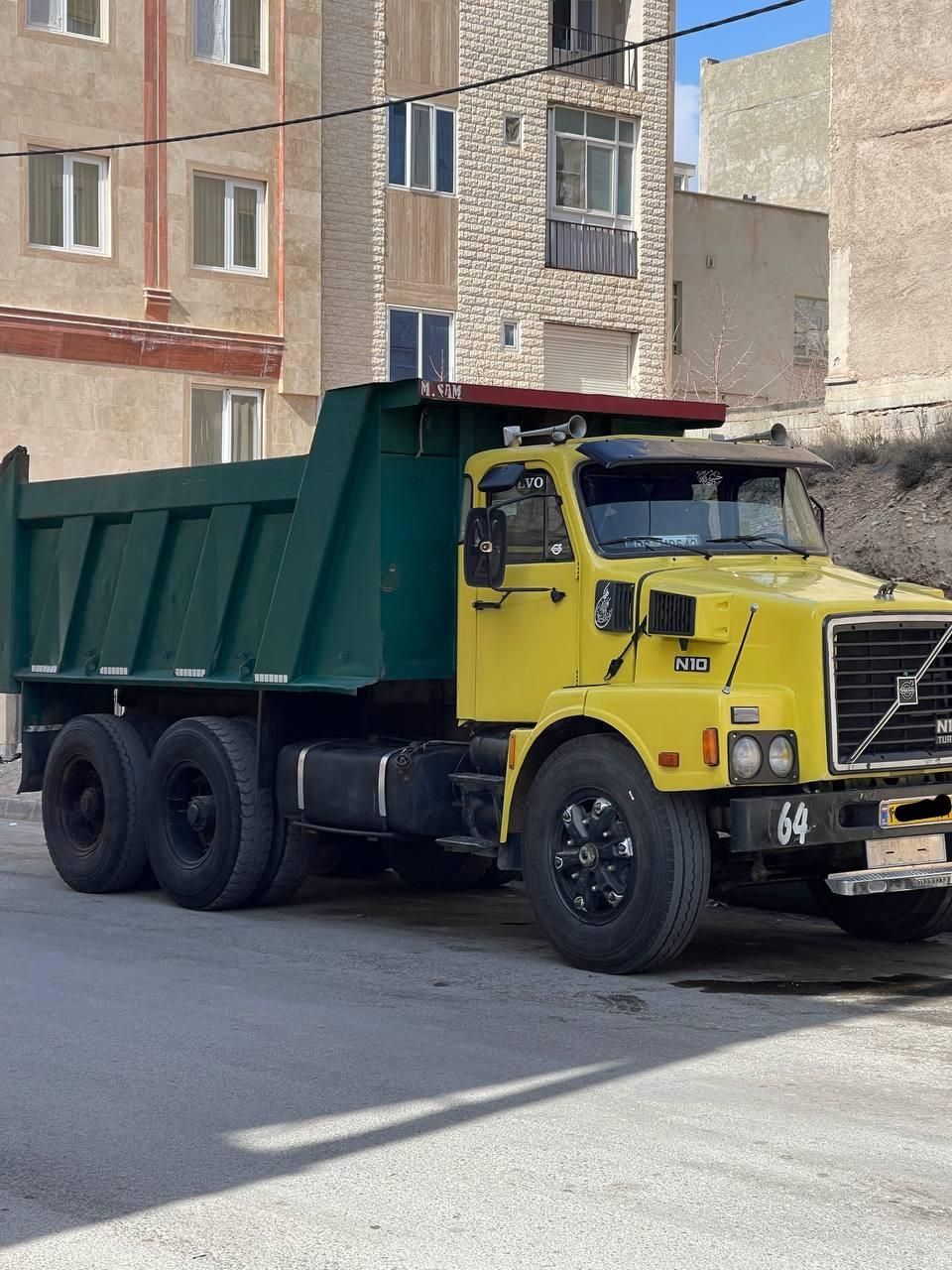 ولوو ده چرخ کمپرسی|خودرو سنگین|تهران, تهرانپارس شرقی|دیوار