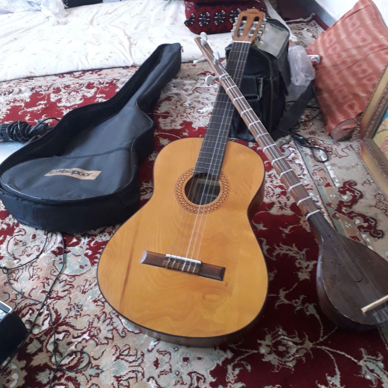 معاوضه گیتار صفر با کالای غیر|گیتار، بیس، امپلیفایر|بندر گناوه, |دیوار