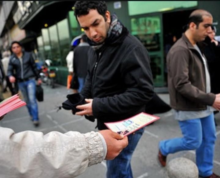 پخش و نصب تراکت تبلیغاتی شما (تضمینی)|خدمات پیشه و مهارت|ارومیه, |دیوار