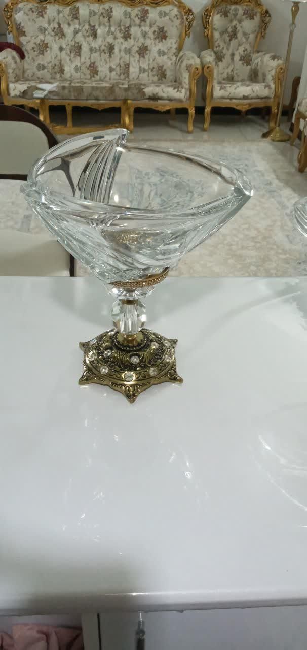 کریستال اصل پایه برنج|ظروف سرو و پذیرایی|نسیم‌شهر, |دیوار