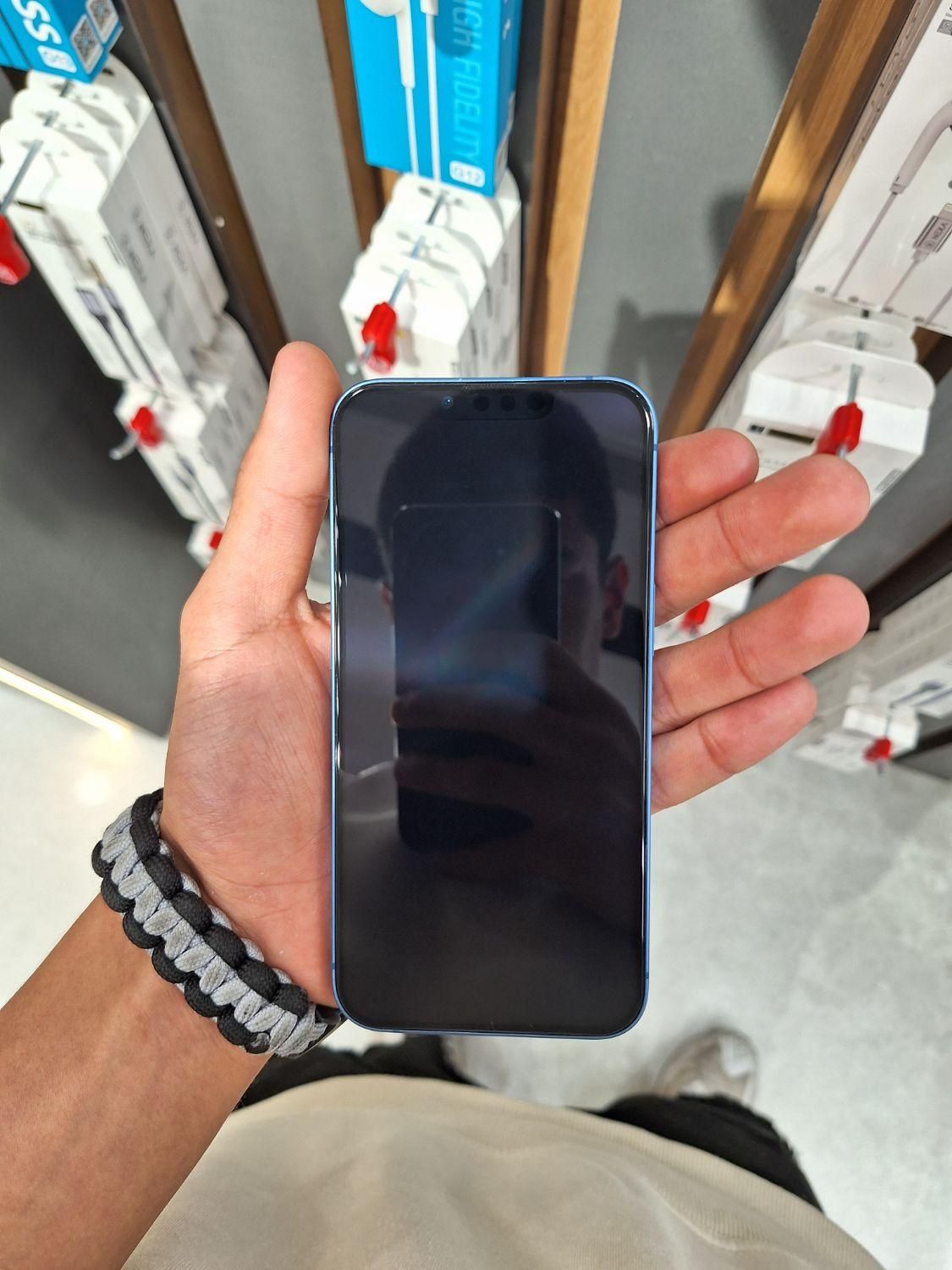 اپل iPhone 13 با حافظهٔ ۲۵۶ گیگابایت|موبایل|رشت, چله خانه|دیوار