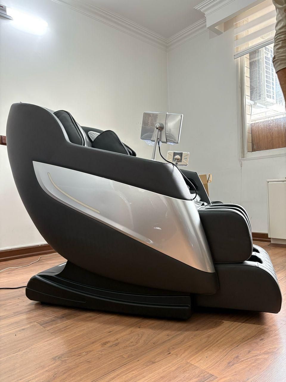 صندلی ماساژور مبل ماساژور لیرکن|تجهیزات ورزشی|شیراز, لاله|دیوار