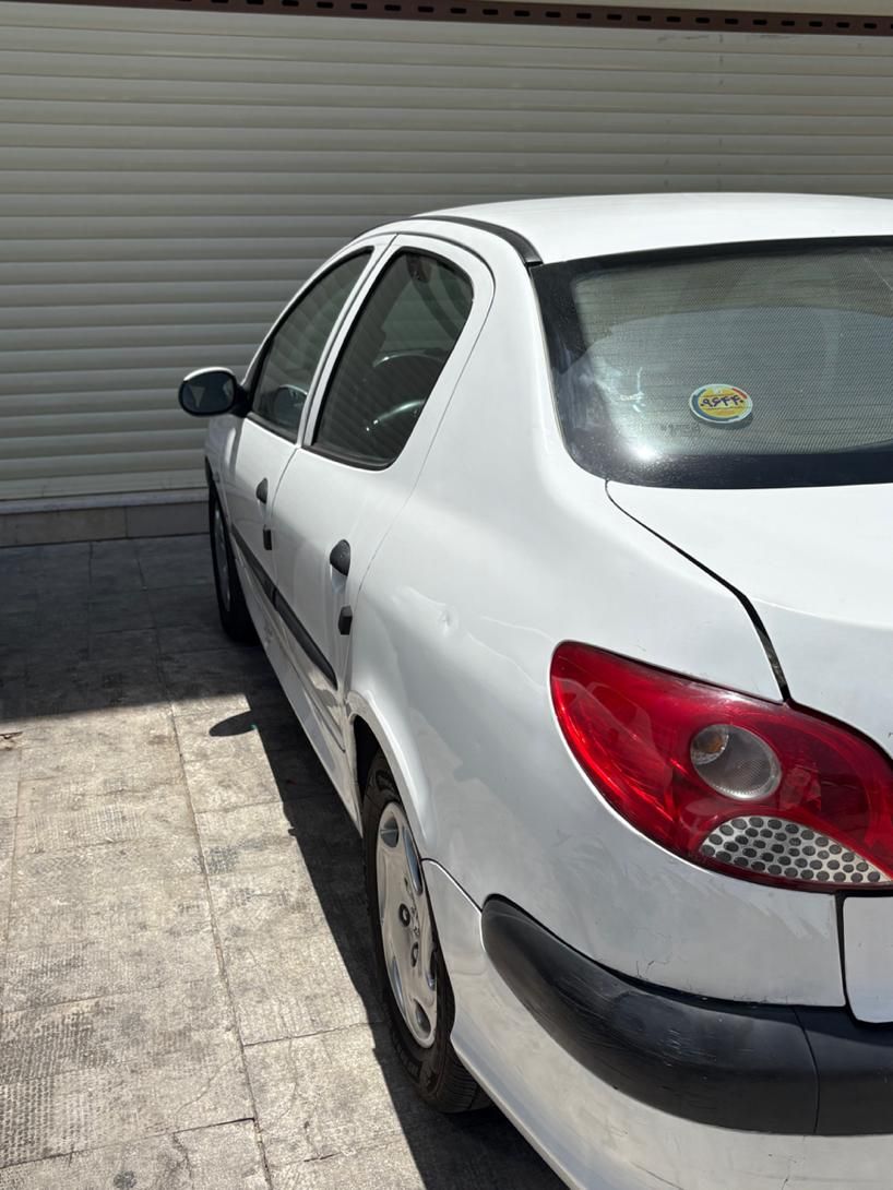 پژو 206 SD V8، مدل ۱۳۹۱|خودرو سواری و وانت|شیراز, شهرک گلستان|دیوار