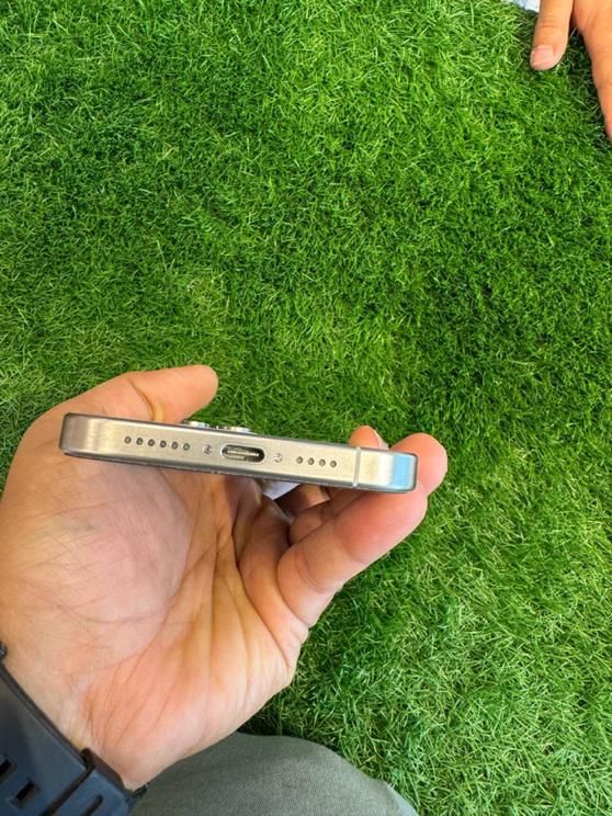 اپل iPhone 15 Pro Max با حافظهٔ ۲۵۶ گیگابایت|موبایل|مشهد, آب و برق|دیوار