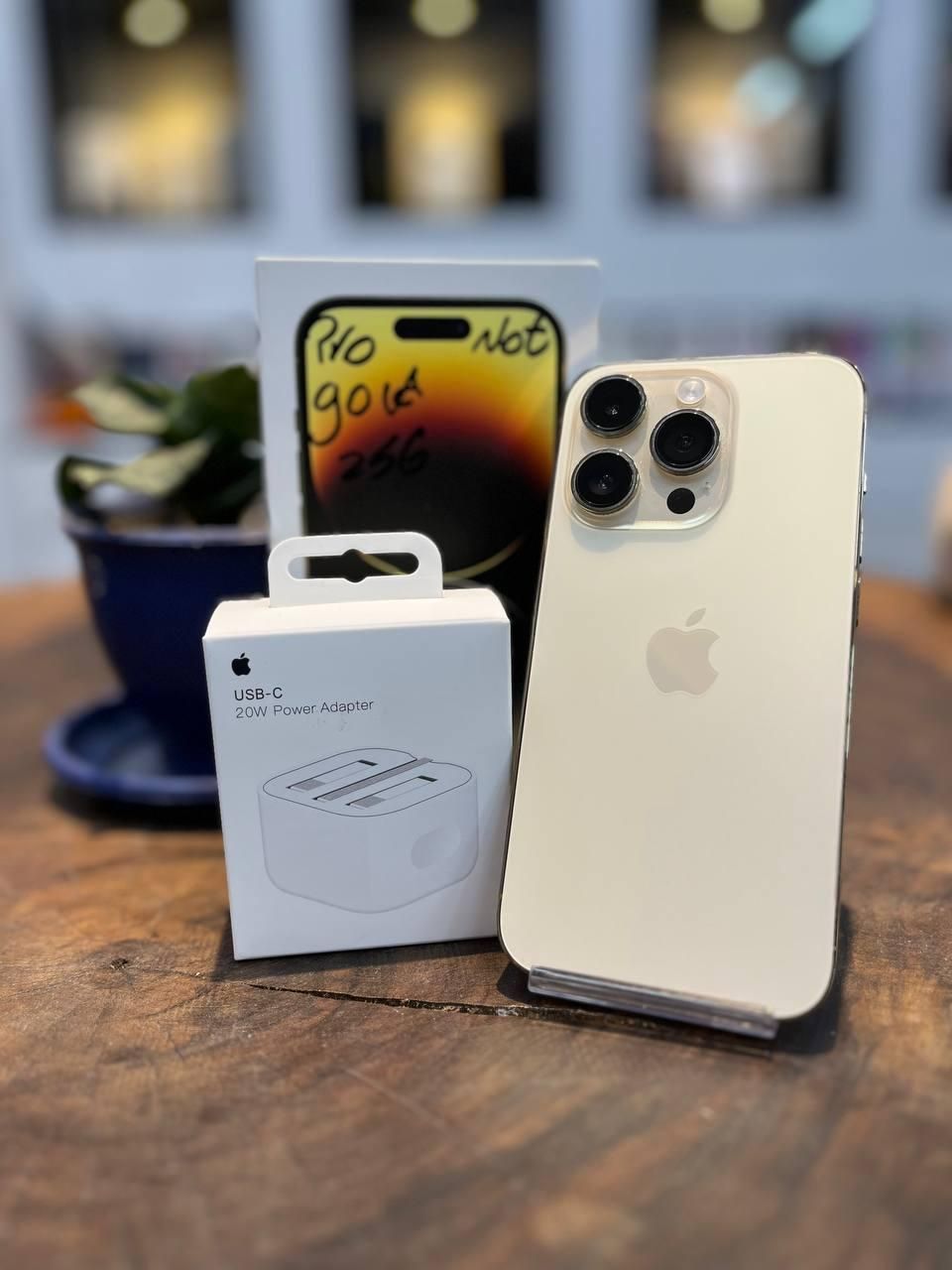 اپل iphone 14 Pro Max با حافظهٔ ۲۵۶ گیگابایت|موبایل|تهران, مهران (سیدخندان)|دیوار