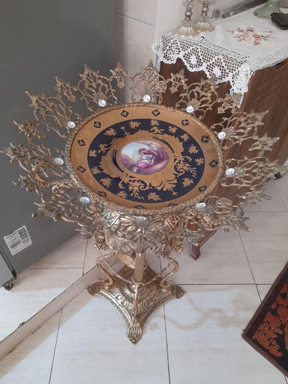 کنار سالنی برنزی|صنایع دستی و سایر لوازم تزئینی|کرج, مصباح|دیوار