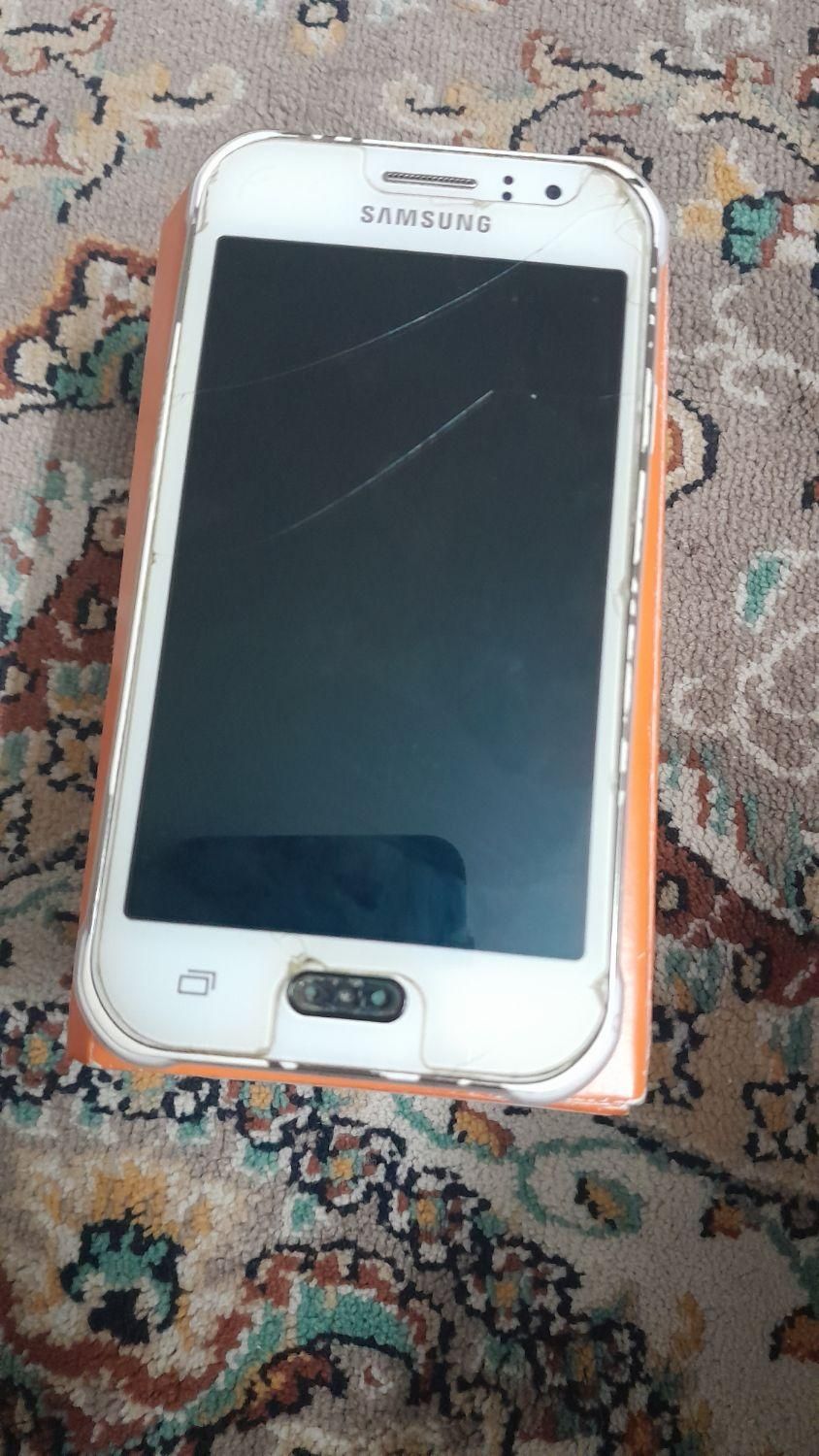 سامسونگ Galaxy J1 Ace با حافظهٔ ۸ گیگابایت|موبایل|تهران, نظام‌آباد|دیوار