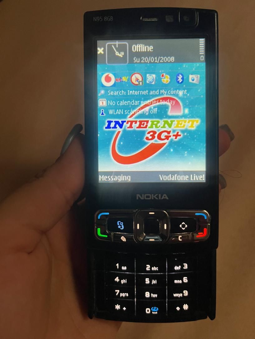 نوکیا N95 8GB با حافظهٔ ۸ گیگابایت|موبایل|تهران, جنت‌آباد مرکزی|دیوار