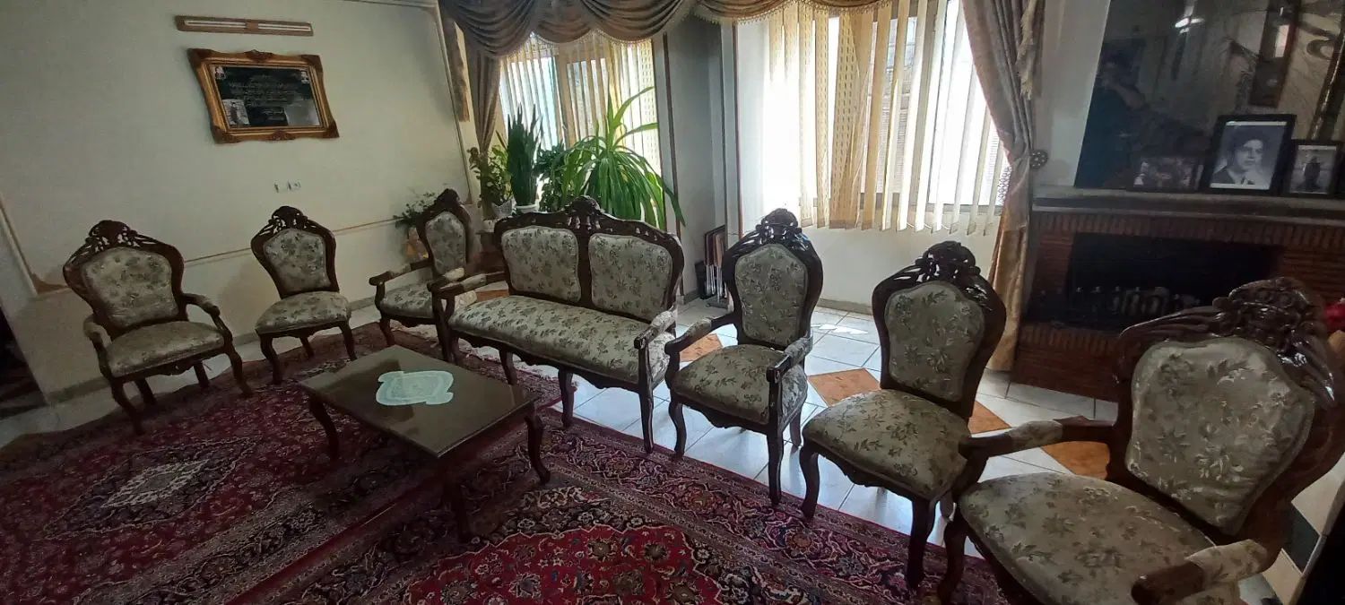 مبل ۷نفر|مبلمان خانگی و میز عسلی|اصفهان, بهارستان (مخابرات)|دیوار