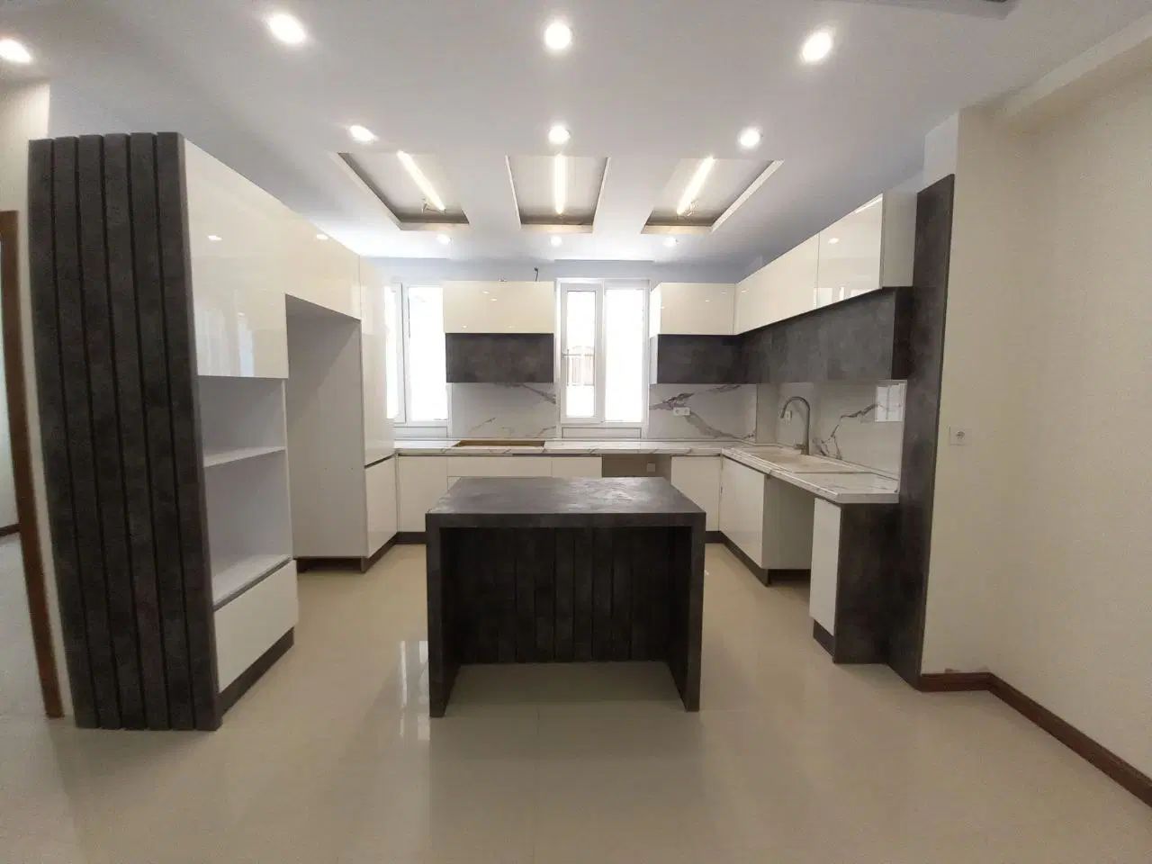 ۷۱متر‌/فول‌/‌آفتابگیرتاپ‌لوکیشن‌/باغ‌بدون‌مشابه|فروش آپارتمان|تهران, باغ خزانه|دیوار