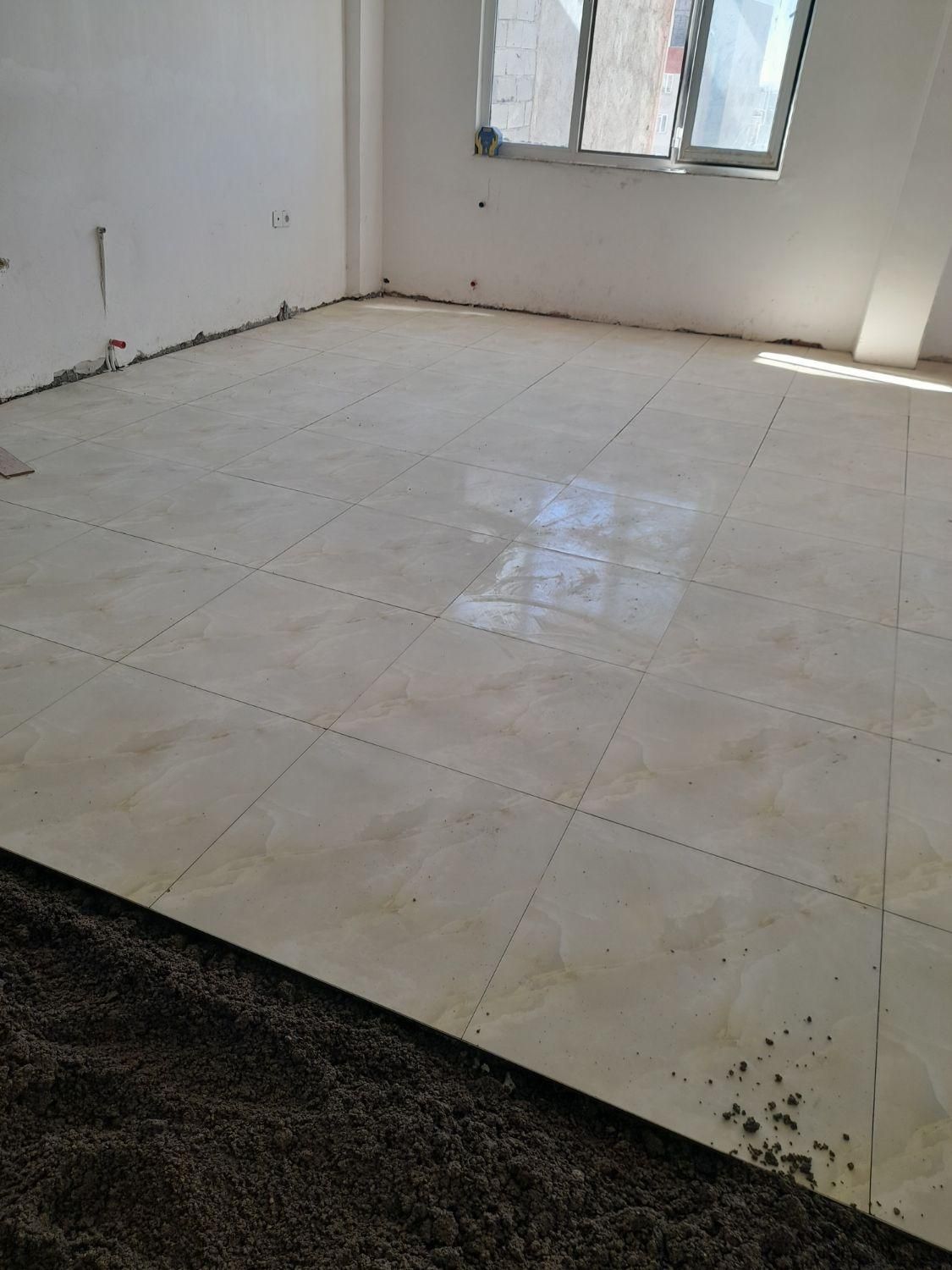 کاشی کاری سنگ آنتیک پله سرامیک تجربه ۲۵ سال|خدمات پیشه و مهارت|اردبیل, |دیوار