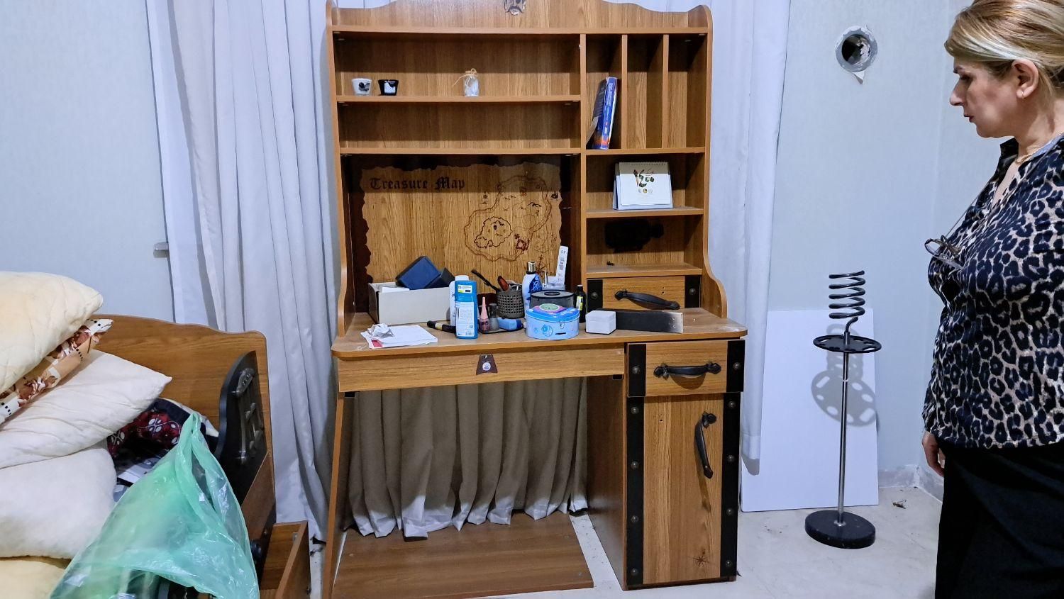 تختخواب و  کتابخانه|تخت و سرویس خواب|رشت, گلسار|دیوار