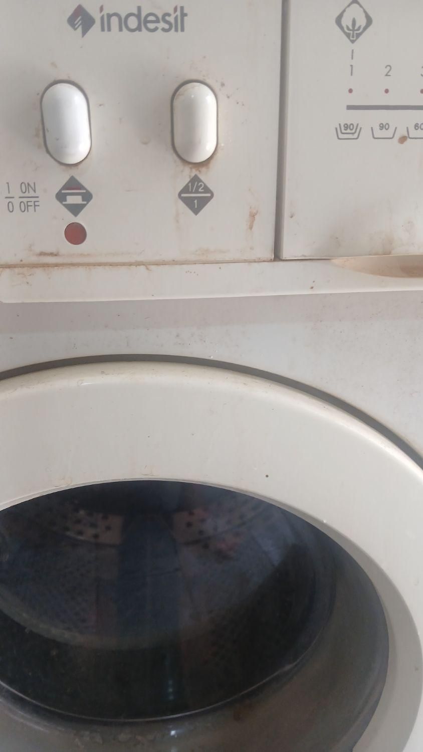 ماشین لباسشویی ایندزیت - Indesit|ماشین لباسشویی و خشک‌کن لباس|تهران, شاهین|دیوار