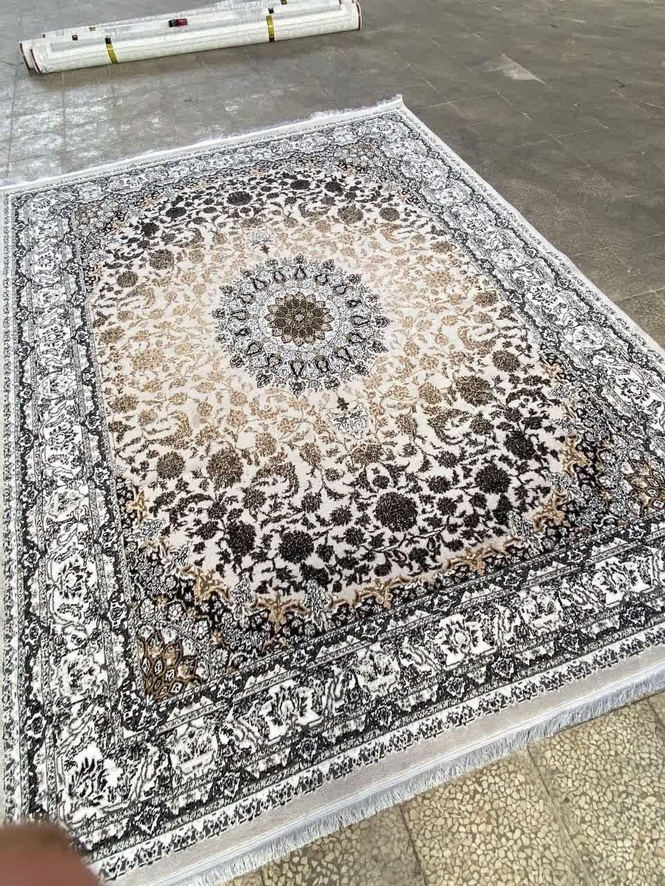 فرش یگانه|فرش|نسیم‌شهر, |دیوار