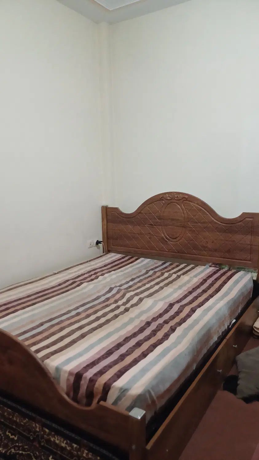 مبلمان ۷ نفره و تخت دونفره|مبلمان خانگی و میز عسلی|تهران, طیب|دیوار