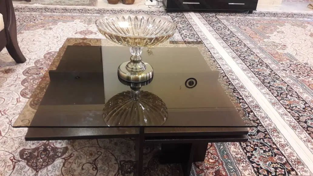 مبلمان ۷ نفره به همراه میز پذیرایی|مبلمان خانگی و میز عسلی|تهران, جنت‌آباد شمالی|دیوار