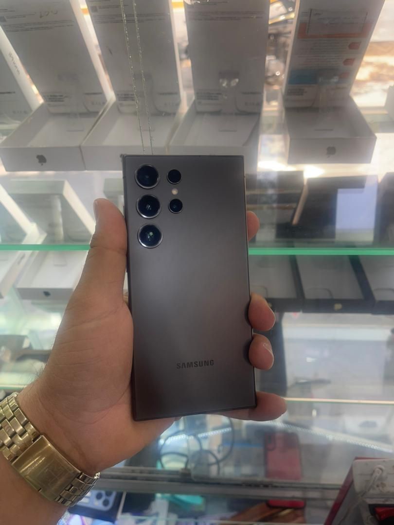 iphone 14 promax va 12 max va 11 pro *قسطی*|موبایل|شیراز, عفیفآباد|دیوار