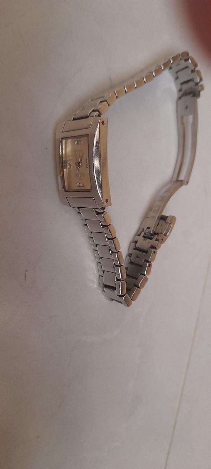 سلعت  مچی    الگانس|ساعت|پرند, فاز ۴|دیوار