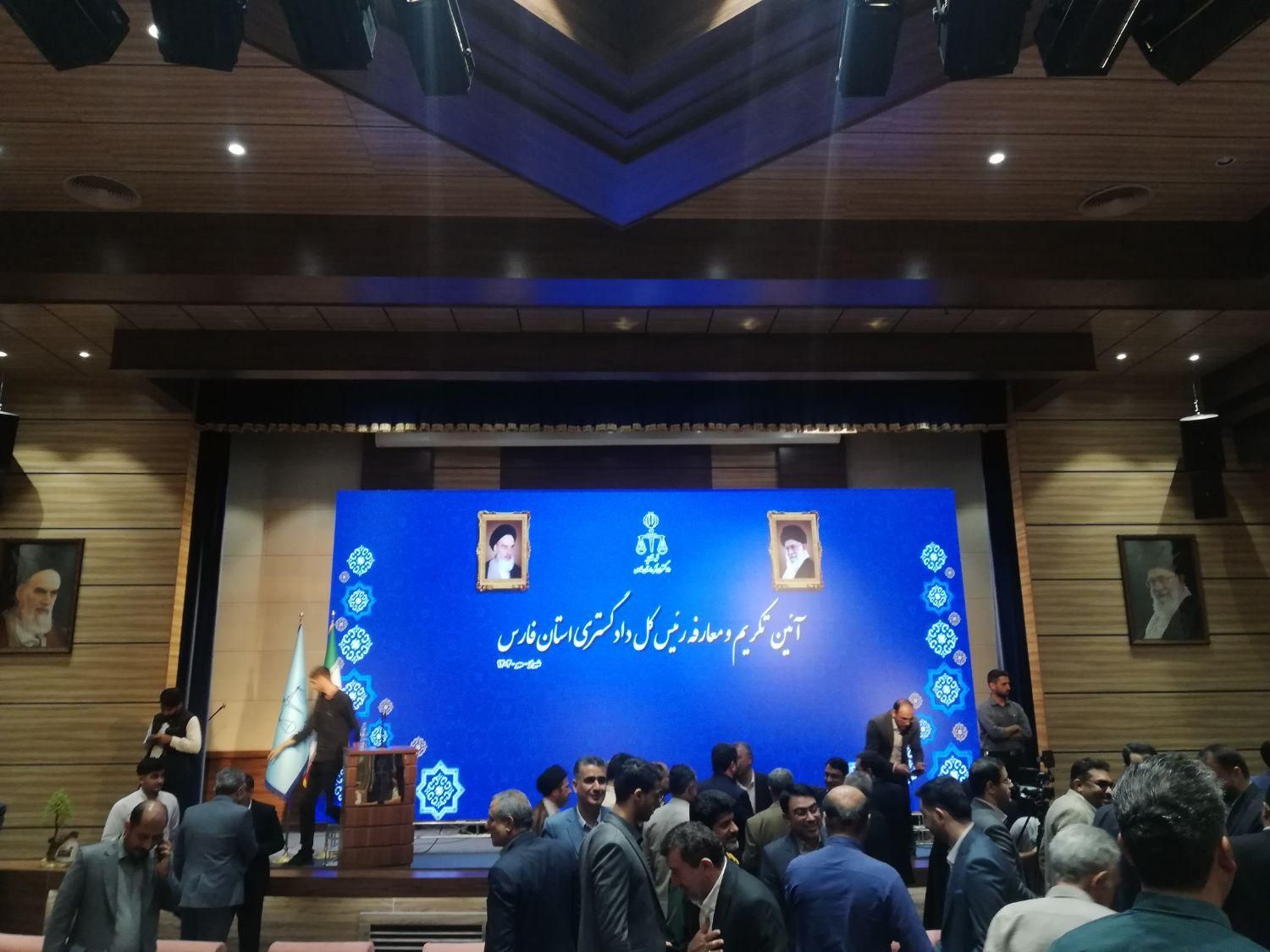اجاره تلویزیون شهری ویدئو وال و استیج آماده هلندی|خدمات پذیرایی، مراسم|شیراز, تاچارا|دیوار