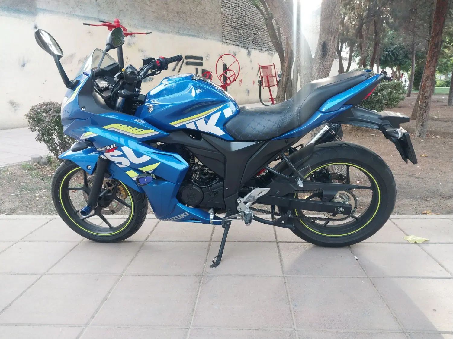 سوزوکی GSX R|موتورسیکلت|کرج, ساسانی (قلمستان)|دیوار