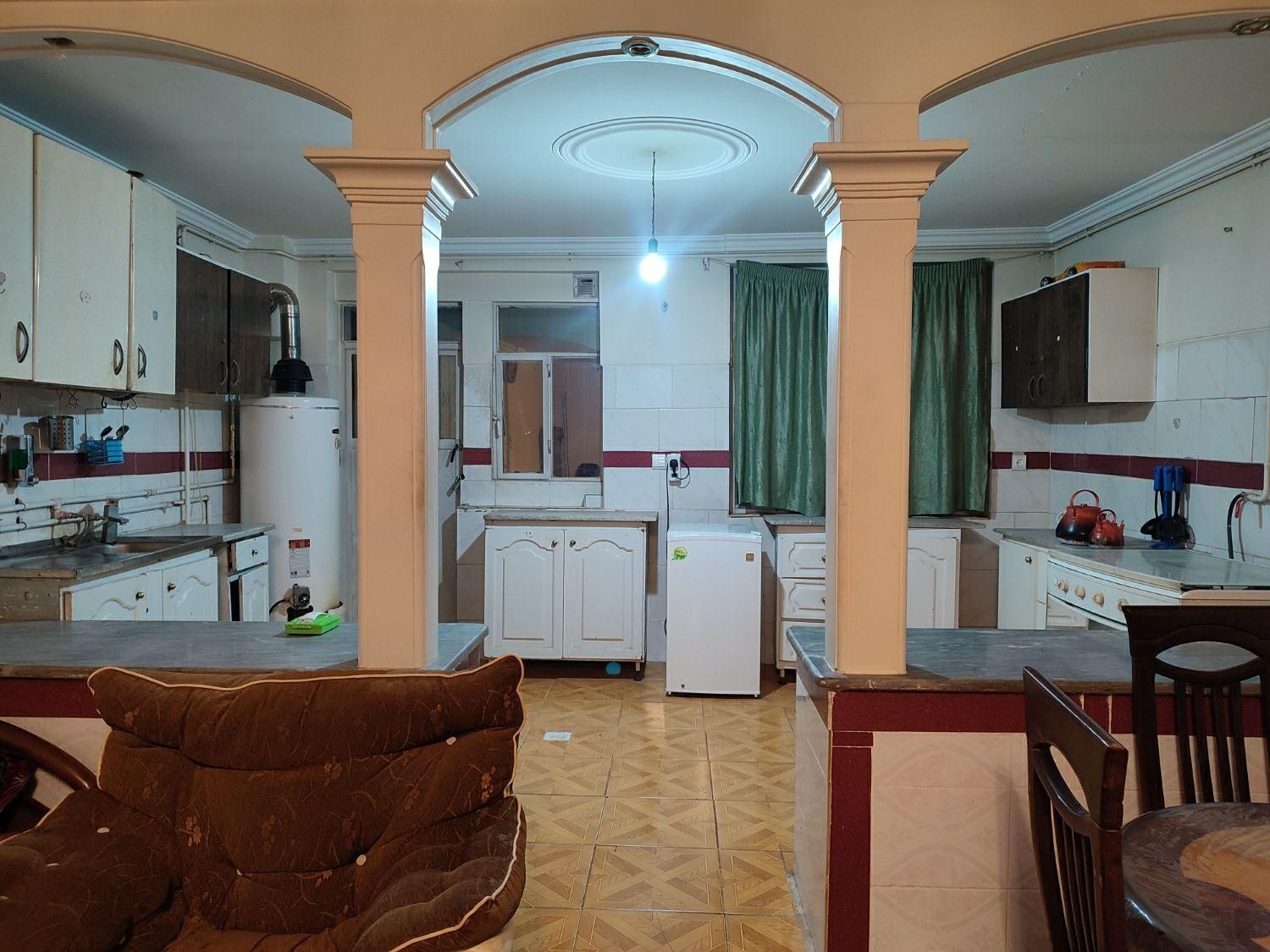 سوئیت،منزل خانوادگی|اجارهٔ کوتاهمدت آپارتمان و سوئیت|همدان, |دیوار