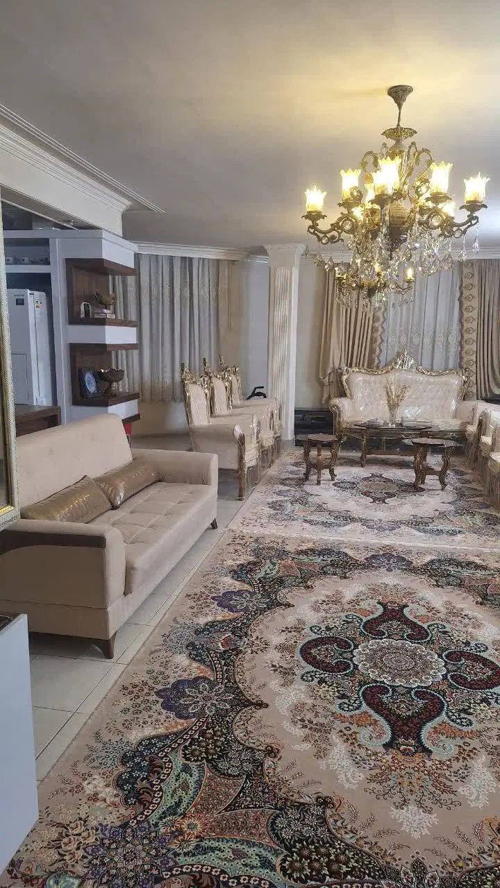 منزل مسکونی ۲ طبقه ۲ نبش در لنبان منطقه یک|فروش خانه و ویلا|اصفهان, لنبان|دیوار