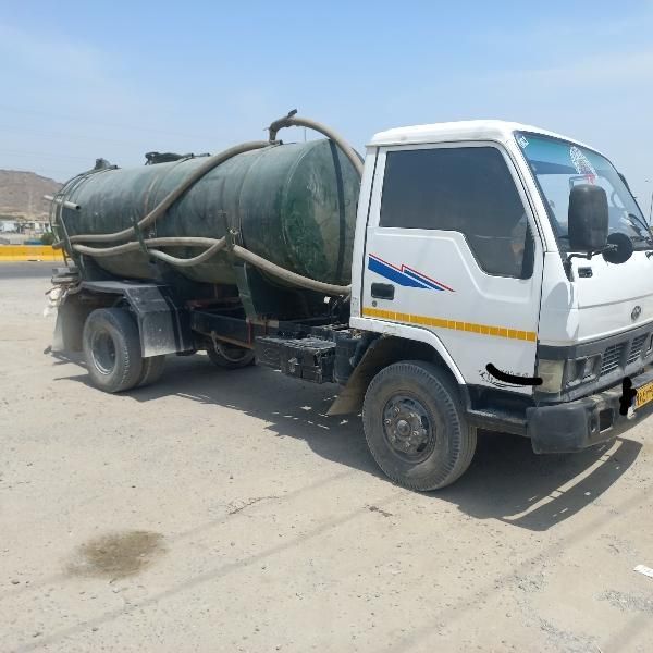 تخلیه فاضلاب چابهار  تانکر بزرگ و کوچک|خدمات حمل و نقل|چابهار, |دیوار