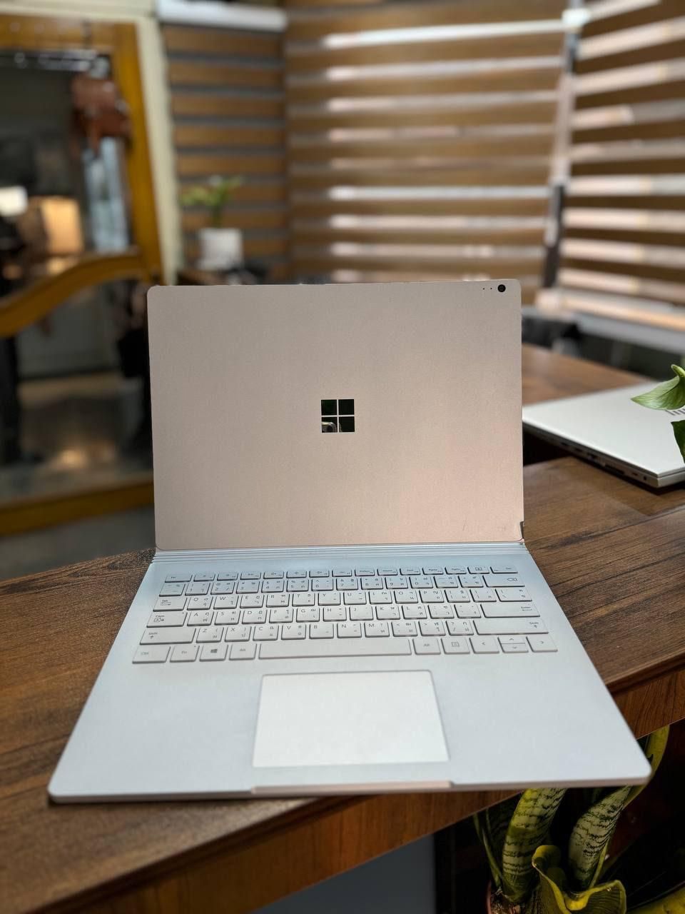 Surface book 2 گرید A++ تضمینی|رایانه همراه|تهران, میدان ولیعصر|دیوار