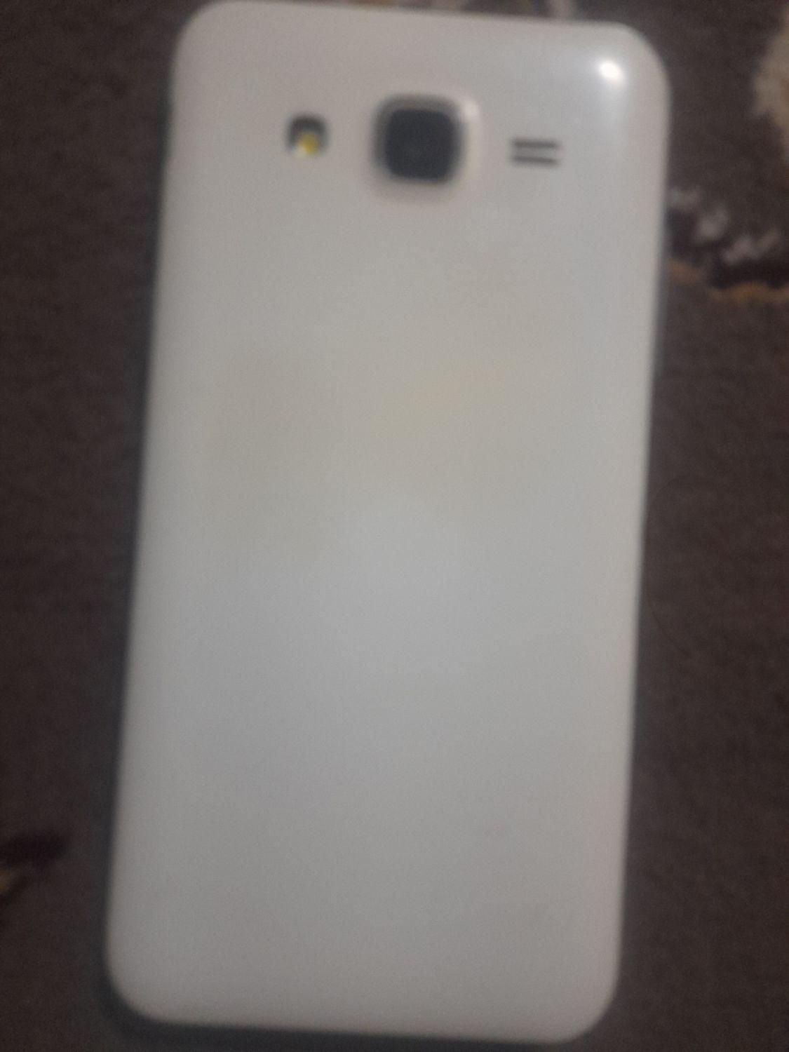 سامسونگ Galaxy J5 با حافظهٔ ۱۶ گیگابایت|موبایل|نورآباد, |دیوار