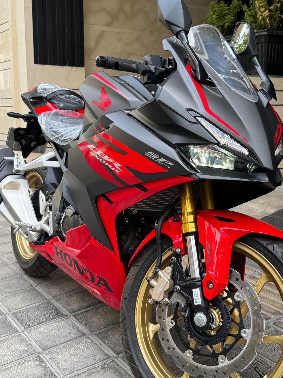 cbr250rr 1402صفر فول ۳۰۰ z mt r25 نینجا zx gts gtv|موتورسیکلت|تهران, نارمک|دیوار