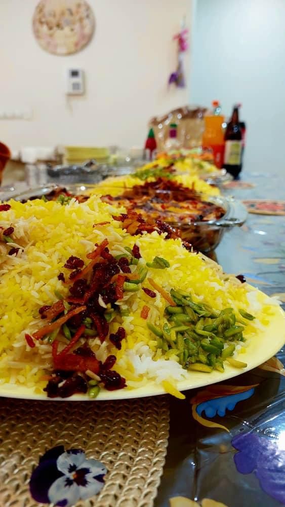 کارگر ساده جهت آشپزخانه یک شیفت کاری|استخدام خدمات فروشگاه و رستوران|تهران, درب دوم|دیوار