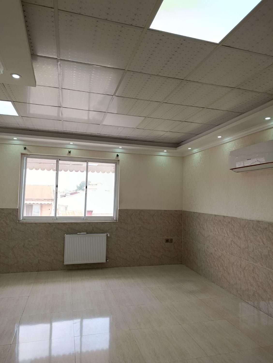 اجاره واحداداری لاکانی خیابان امام خمینی حاجی آباد|اجارهٔ دفتر کار، اتاق اداری، مطب|رشت, چله خانه|دیوار